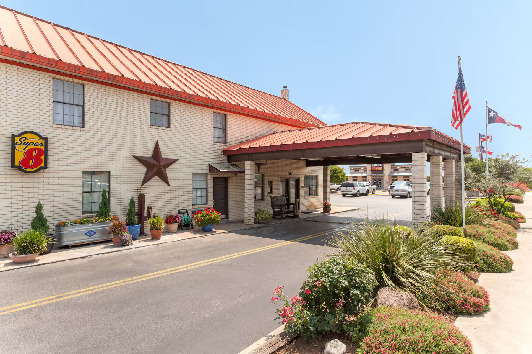 Super 8 by Wyndham Fredericksburg TX